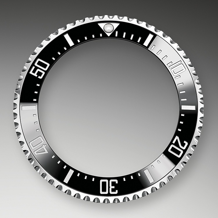 Rolex Sea-Dweller | 126600 | Sea-Dweller | หน้าปัดสีเข้ม | ขอบนาฬิกาเซรามิกและพรายน้ำที่ส่องสว่าง | หน้าปัดสีดำ | Oystersteel | m126600-0002 | ชาย Watch | Rolex Official Retailer - Time Midas