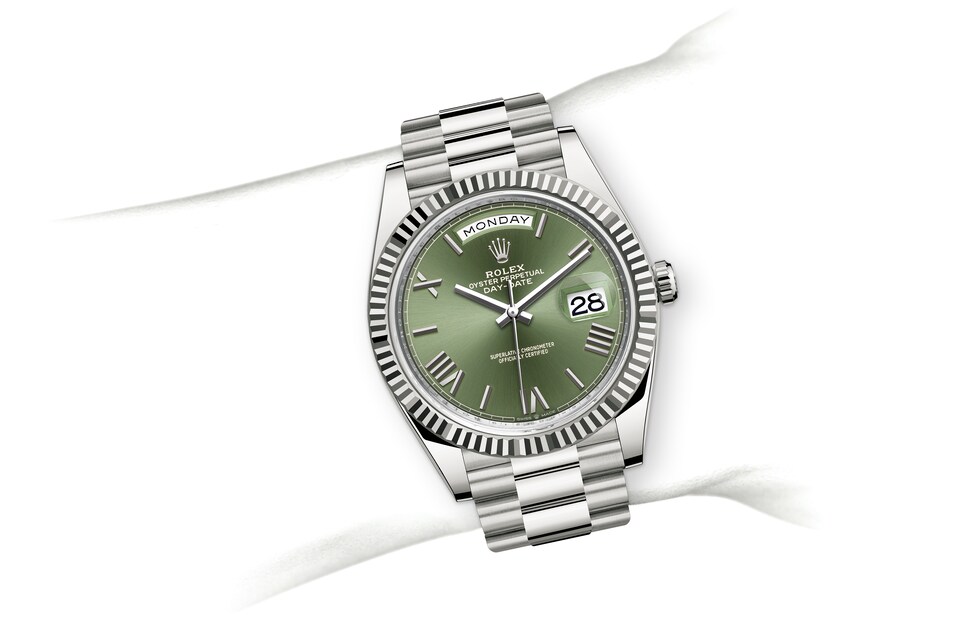 Rolex Day-Date | 228239 | Day-Date 40 | Coloured dial | Olive-Green Dial | The Fluted Bezel | 18 ct white gold | m228239-0033 | Men Watch | Rolex Official Retailer - Time Midas